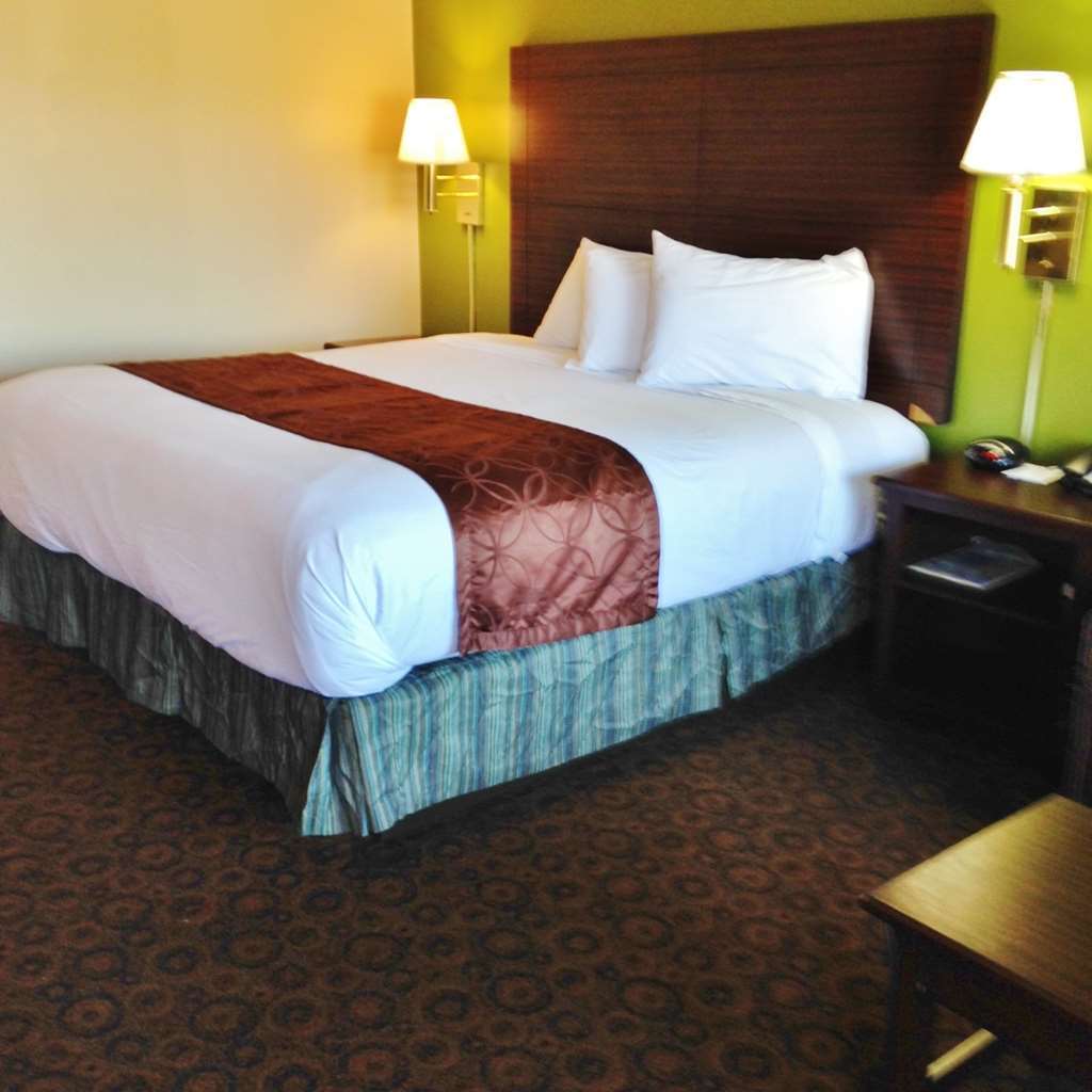 Americas Value & Motel